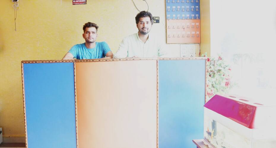 Hotel Neel Top, Jammu 5
